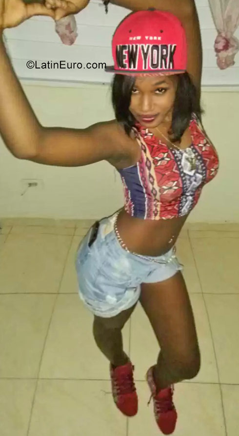 Date this georgeous Chile girl Kense from San felipe HT86