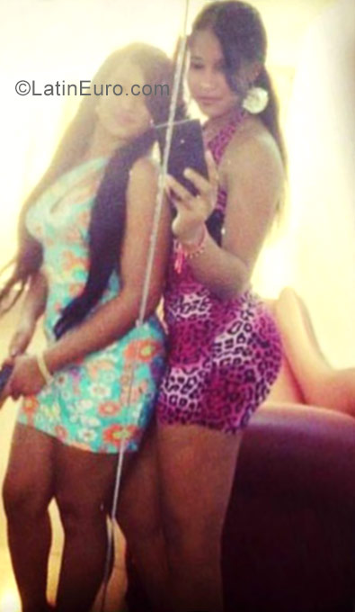 Date this sultry Dominican Republic girl Kasmiry from Santo Domingo DO31265