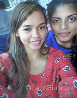 Date this georgeous Honduras girl Amanda from La Ceiba HN2428
