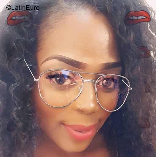 Date this fun Jamaica girl Nastasia from Montego Bay JM2544