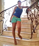 happy Spain girl Lisa from Barcelona ES412