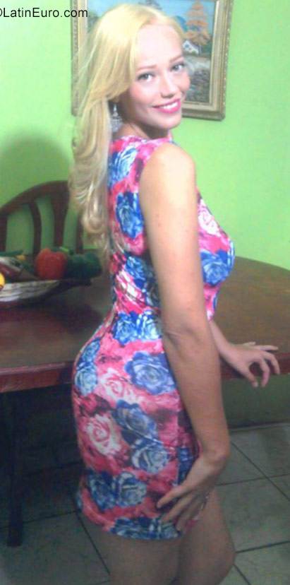 Date this funny Venezuela girl Sinai from Caracas VE1371