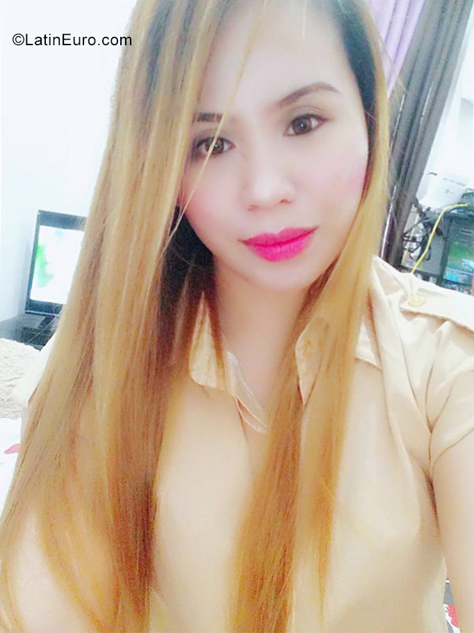 Date this young Philippines girl Hapi from Calamba City PH995