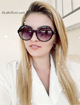 funny Cuba girl Yenifer from Cienfuegos CU259