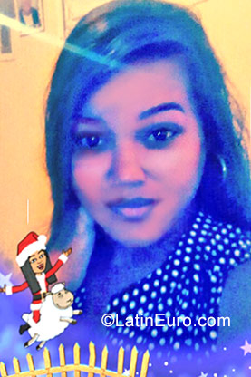 Date this stunning Dominican Republic girl Miranda from Santo Domingo DO31791