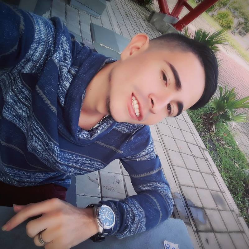 Date this georgeous Colombia man DIMETRI from Villavicencio CO23629