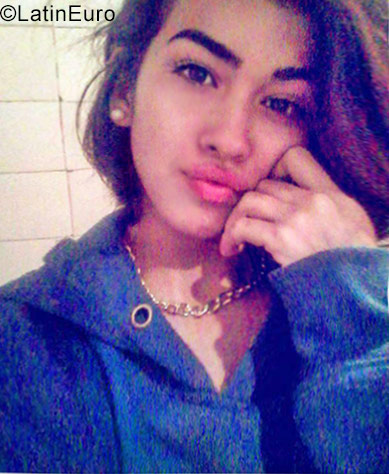 Date this tall Venezuela girl Adriana from Caracas VE1483