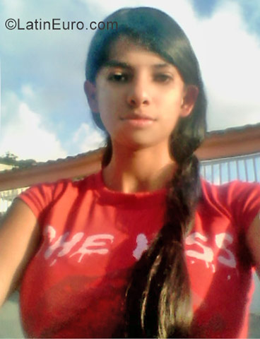 Date this pretty Venezuela girl Yelitza from Trujillo VE1487