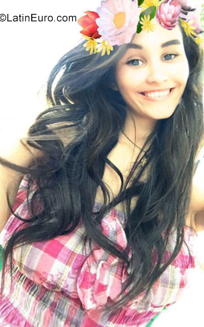 Date this lovely Venezuela girl Dilma from Anaco VE1532