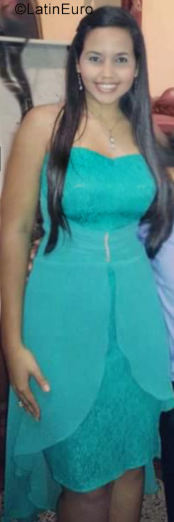 Date this beautiful Venezuela girl Viannete from Chacao VE1568