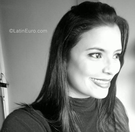 Date this stunning Venezuela girl Daniela from Barinas VE1570