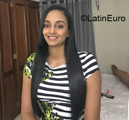 Date this delightful Dominican Republic girl Patty from Santo Domingo DO32367