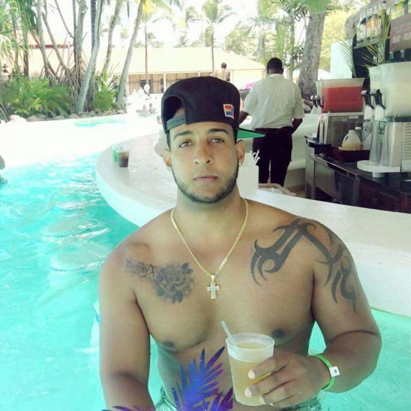 Date this happy Dominican Republic man Robinson from Puerto Plata DO32524