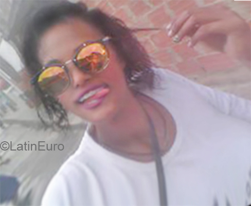 Date this hot Venezuela girl Paola from Caracas VE1641