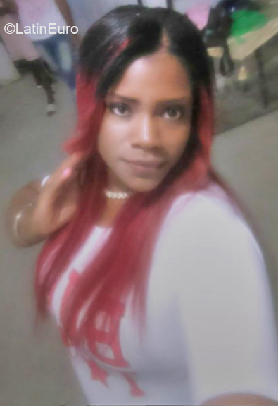 Date this cute Dominican Republic girl Dianna from San Pero De Macoris DO32573