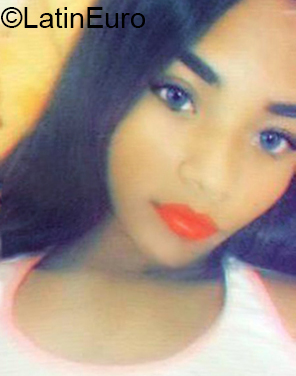 Date this cute Venezuela girl Ashely from Caracas VE1688