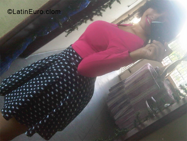 Date this lovely Peru girl Stephanie from Trujillo PE1287
