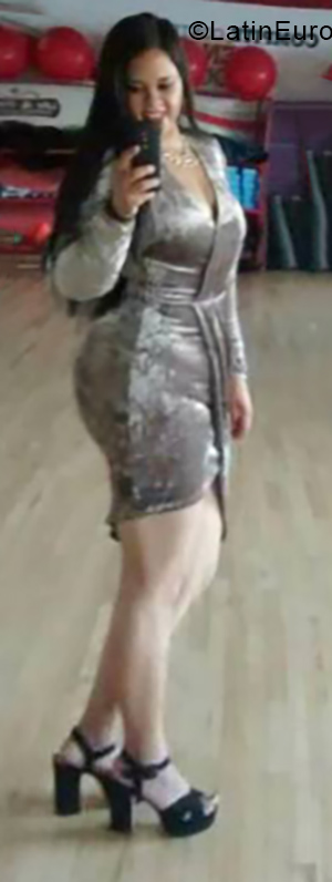 Date this hard body Mexico girl Lupita from Guadalajara MX1599