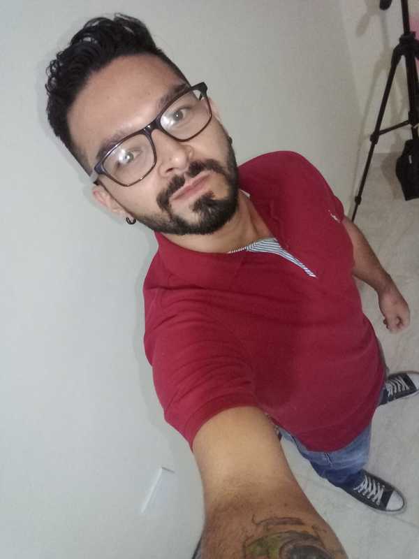 Date this nice looking Colombia man Juan from Armenia CO24251