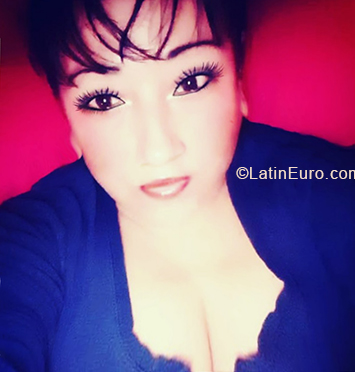 Date this foxy United States girl Renee from Chandler US19498