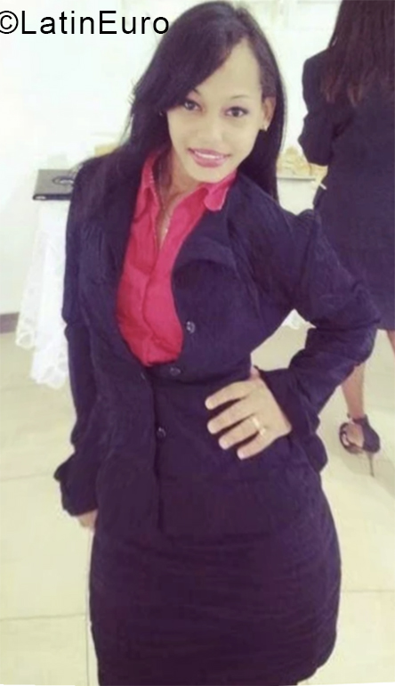 Date this athletic Dominican Republic girl Leslan from Santo Domingo Este DO33113