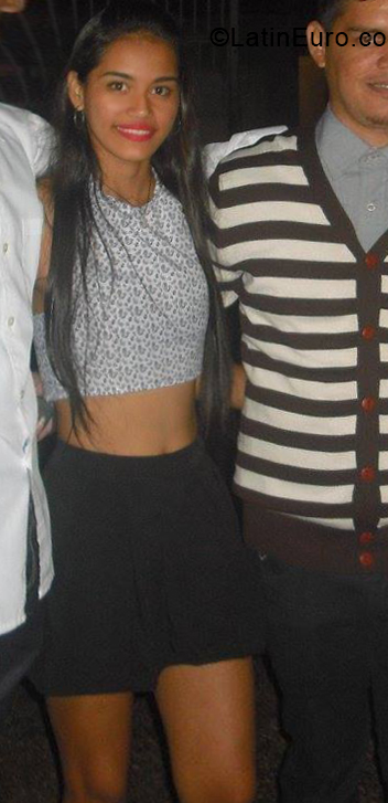 Date this cute Venezuela girl Humdyis from Maturin VE1904