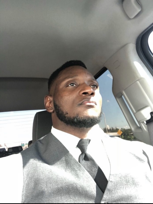 Date this stunning United States man JohnBonesElite from Miramar US19617