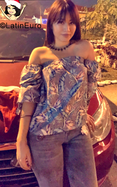 Date this sultry Honduras girl Yayline from Villanueva HN2574