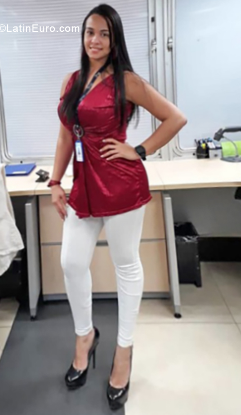 Date this funny Venezuela girl Ninoska from Caracas VE4112