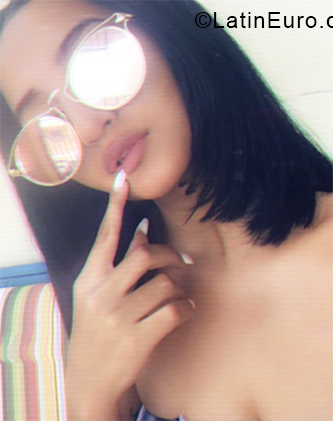 Date this georgeous Dominican Republic girl Mayelin from Bonao DO33577