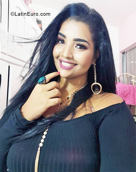 Date this exotic Brazil girl Cibele from Recife BR10740