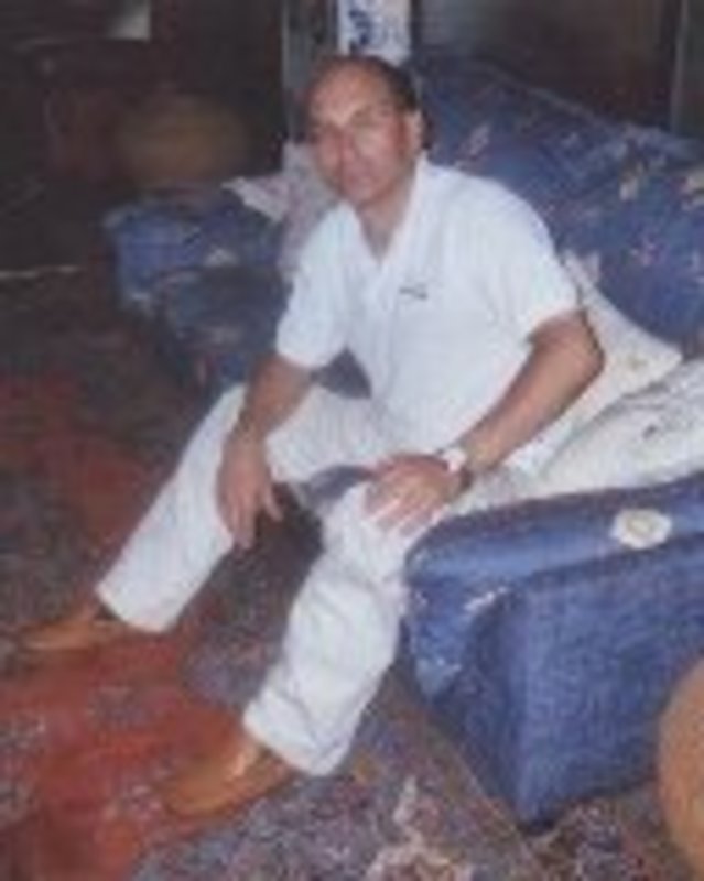 Date this gorgeous Spain man Arsenio from Navalcarnero ES451