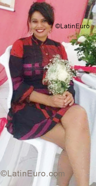 Date this cute Brazil girl Cissa from São Luís BR10779