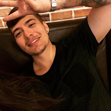 Date this delightful Colombia man Juane from Medellín CO24989