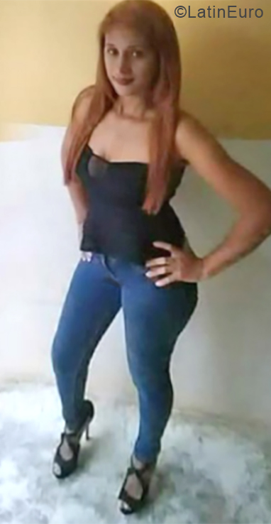 Date this happy Dominican Republic girl Dulce from La Vega DO34266