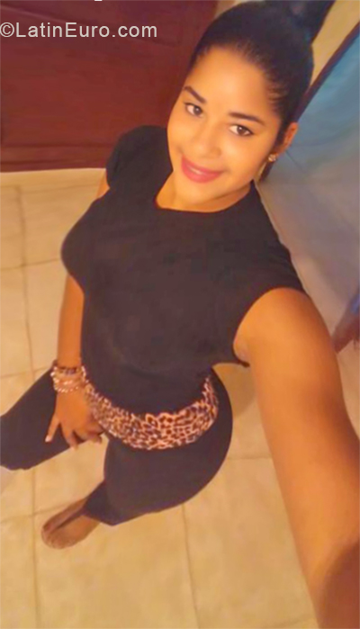 Date this delightful Dominican Republic girl Delfie from Puerto Plata DO34390