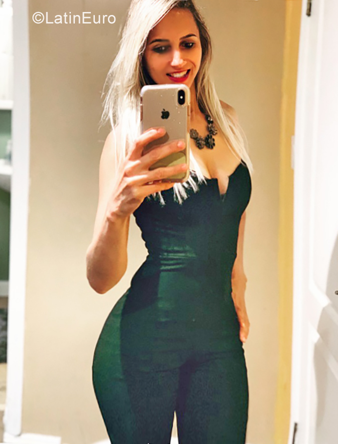 Date this fun United States girl Jai from San Francisco US21929