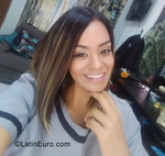 athletic Colombia girl Catalina from Cali CO26537