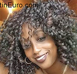 Date this good-looking Honduras girl Louise from La Ceiba HN2643