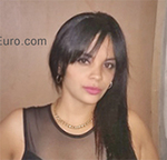 stunning Cuba girl Maira from Cienfuegos CU521