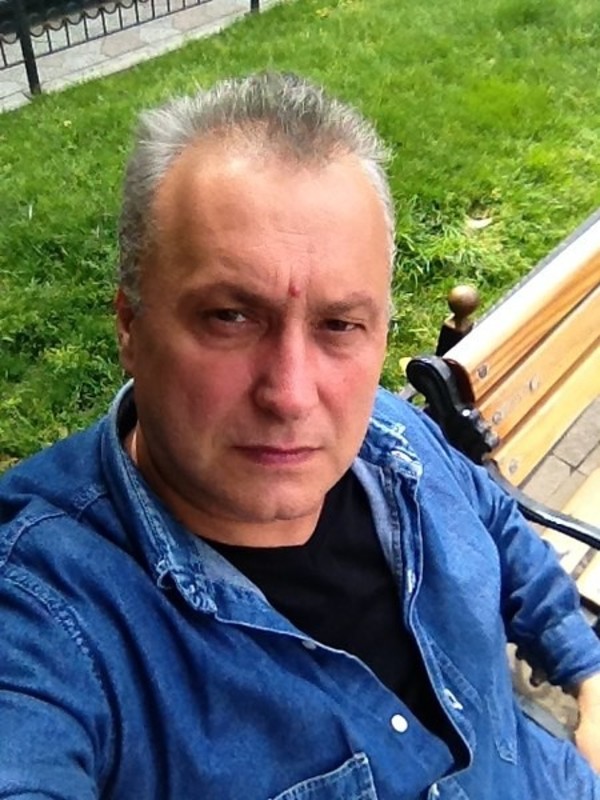 Date this athletic Turkey man Fikoistanbul34 from Istanbul TR102