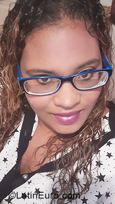 Date this beautiful Dominican Republic girl Yoa from San Cristobal DO34973