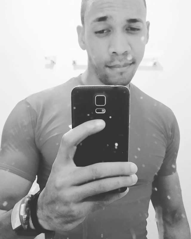 Date this young Dominican Republic man Chris from Santo Domingo DO35027