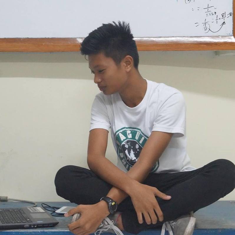 Date this foxy Philippines man Kekent from Dumaguete PH1020