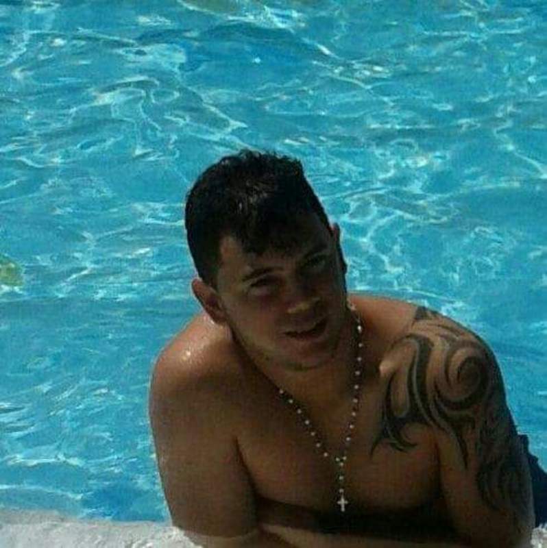Date this cute United States man Edwin from California US20061