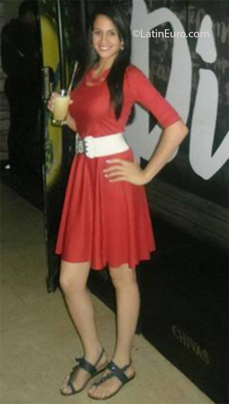 Date this pretty Venezuela girl Dagliaris from Caracas VE2485