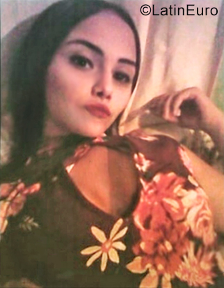 Date this hard body Mexico girl Cristina from Mexico City MX1649