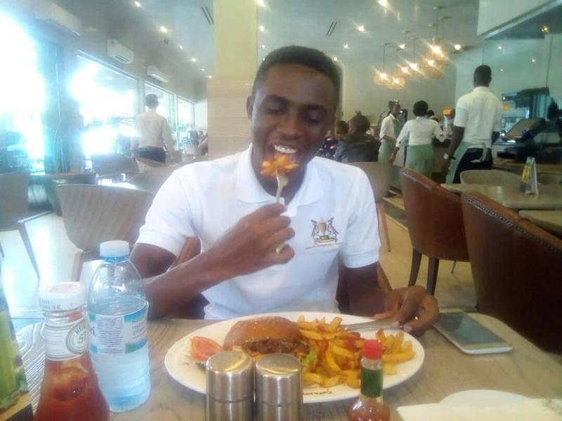 Date this voluptuous Uganda man Mukama from Kampala UG72