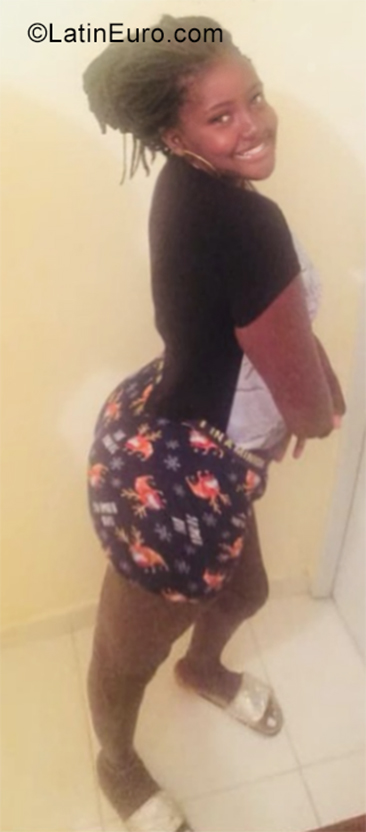 Date this passionate Dominican Republic girl Ruth from San Pedro De Macoris DO35318