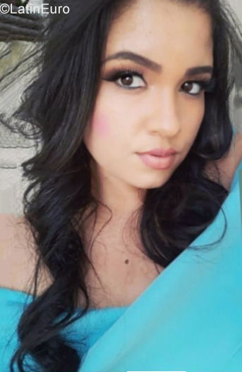 Date this lovely Brazil girl Elaine from Jequie BR10859